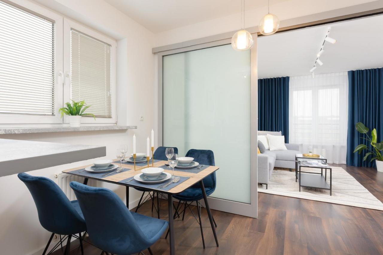 Beautiful & Spacious Warsaw Apartment By Noclegi Renters Exterior foto